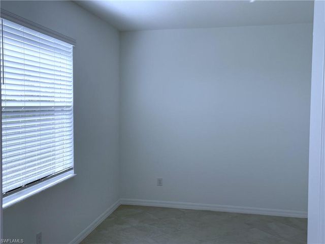 2176 Dragonfruit WAY, Naples, FL 34120