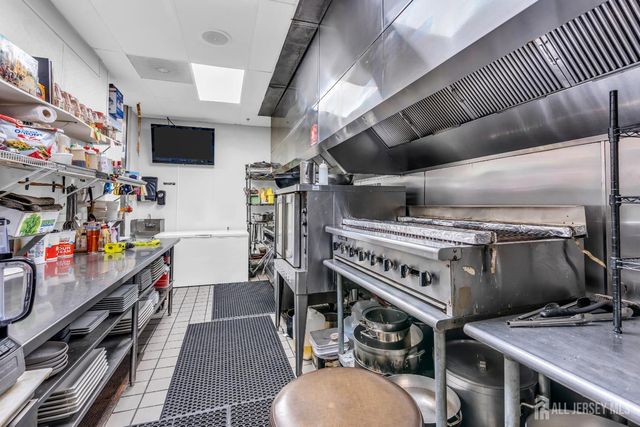 357 Us Highway 9, Manalapan, NJ 07726