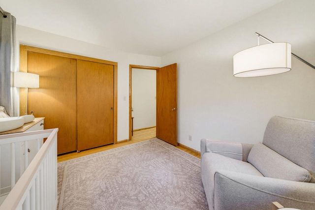 345 S Beaumont AVENUE, Brookfield, WI 53005