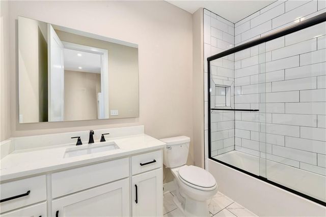 20322 166th Street, Basehor, KS 66007