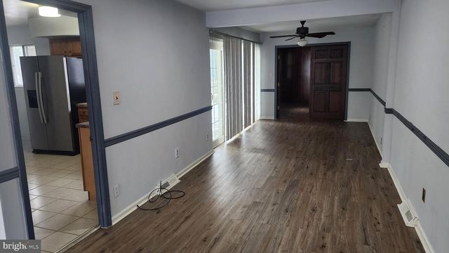 8 IRONWOOD CIR, Dover, DE 19904