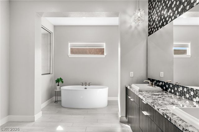 8811 Italian Trotter Court, Las Vegas, NV 89113