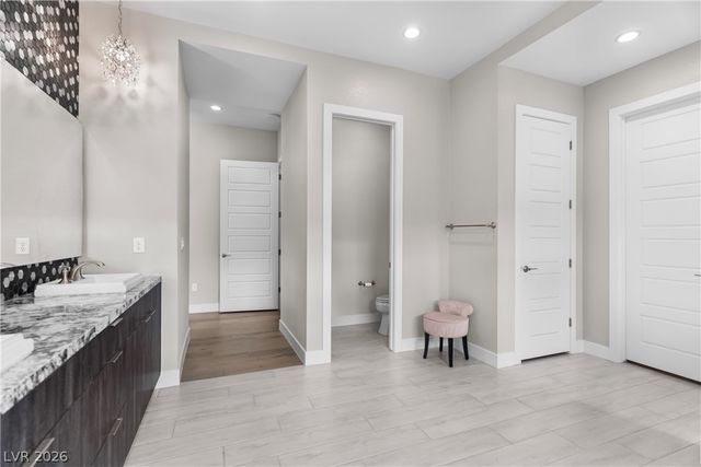 8811 Italian Trotter Court, Las Vegas, NV 89113