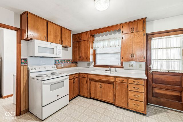 18716 Prairie Baptist Road, Noblesville, IN 46060