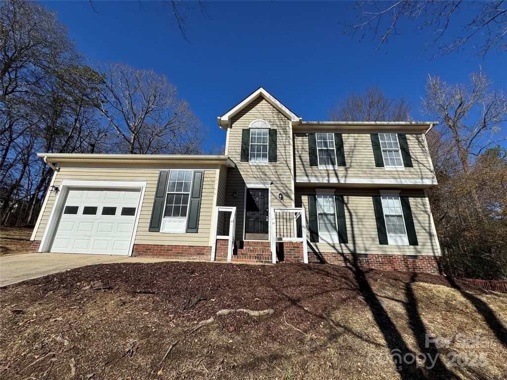 1425 Sugar Hollow Drive, Charlotte, NC 28214