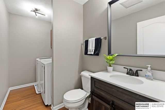 6113 S 191st Terrace, Omaha, NE 68135