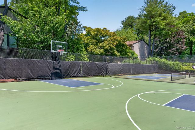 125 Country Club Drive, Jericho, NY 11753
