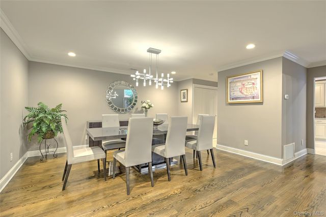125 Country Club Drive, Jericho, NY 11753