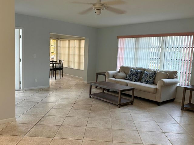 14676 Canalview Drive A, Delray Beach, FL 33484