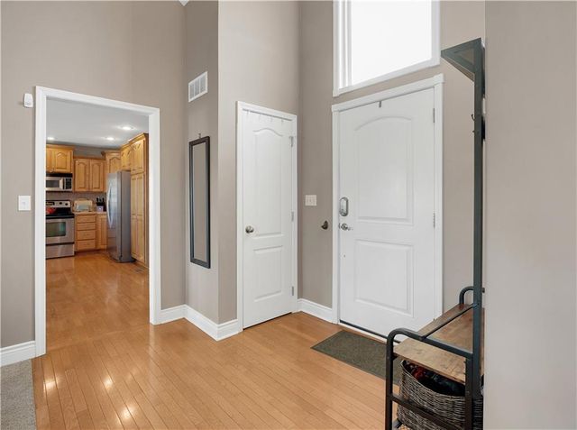 1219 S Countryview Lane, Warrensburg, MO 64093