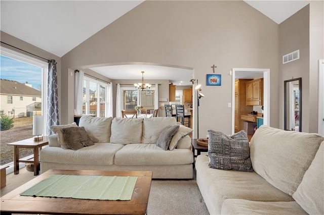 1219 S Countryview Lane, Warrensburg, MO 64093