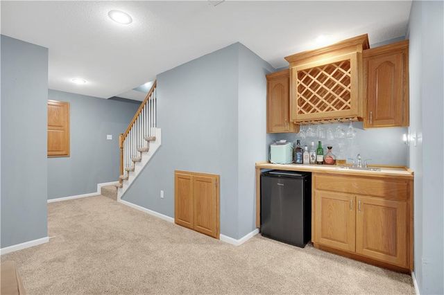 1219 S Countryview Lane, Warrensburg, MO 64093