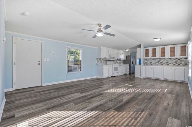 2000 Highway 15, Myrtle Beach, SC 29577