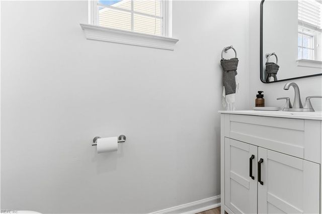 1869 Somersby LN, Virginia Beach, VA 23456