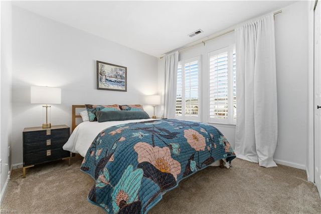 1869 Somersby LN, Virginia Beach, VA 23456