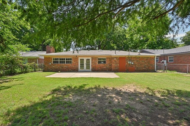 1367 E 46th Street, Tulsa, OK 74105