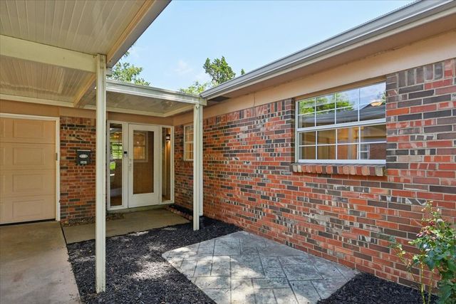 1367 E 46th Street, Tulsa, OK 74105