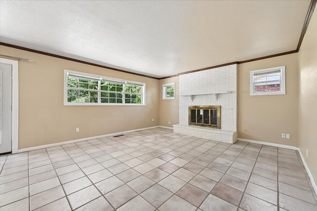 1367 E 46th Street, Tulsa, OK 74105