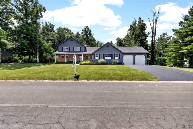 8145 Speach Drive, Lysander, NY 13027