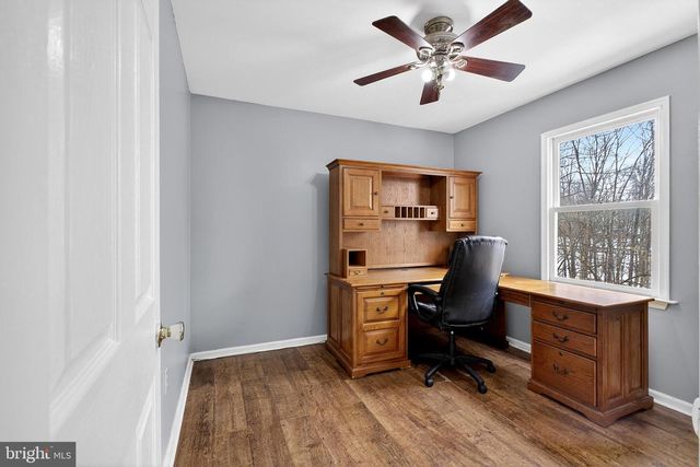 558 UPLAND ST, Pottstown, PA 19464