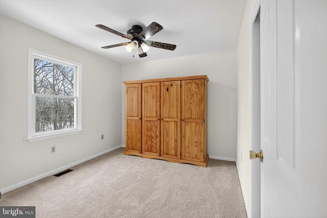 558 UPLAND ST, Pottstown, PA 19464