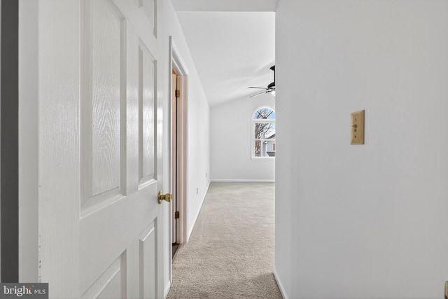 558 UPLAND ST, Pottstown, PA 19464