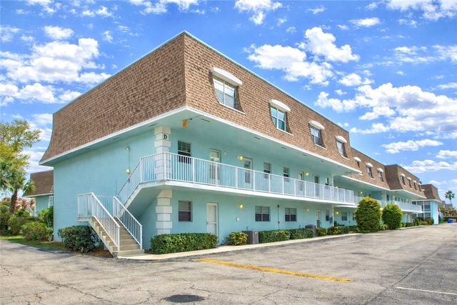 1901 Indian River Boulevard 210D, Vero Beach, FL 32960