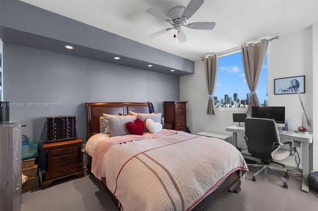 1401 SW 22nd St 1503, Miami, FL 33145