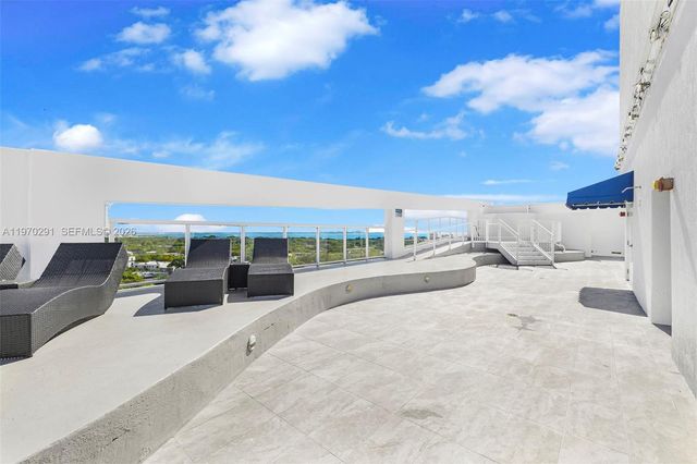 1401 SW 22nd St 1503, Miami, FL 33145