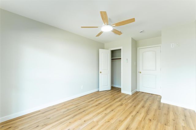 6119 S Braeswood Boulevard, Houston, TX 77096