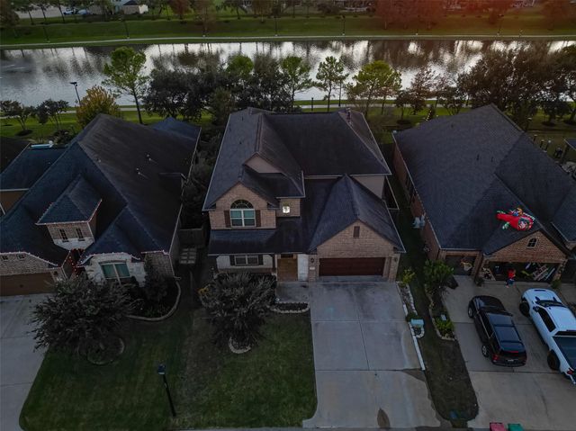 18751 Fairmont Springs Court, Cypress, TX 77429