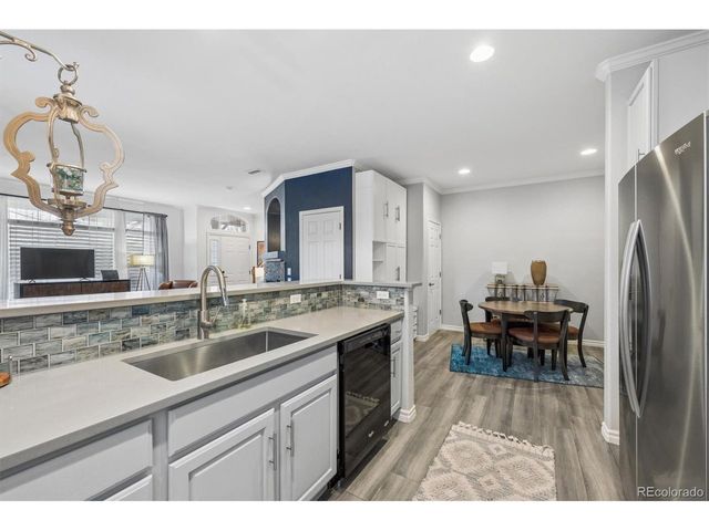 8302 Stonybridge Cir, Highlands Ranch, CO 80126