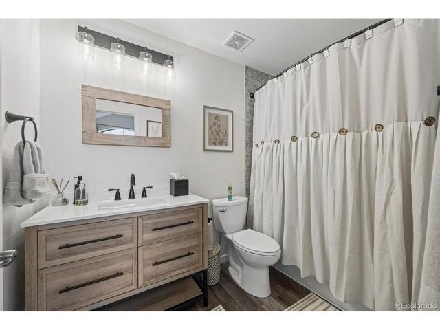 8302 Stonybridge Cir, Highlands Ranch, CO 80126