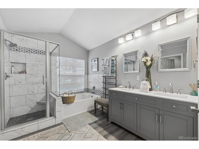 8302 Stonybridge Cir, Highlands Ranch, CO 80126