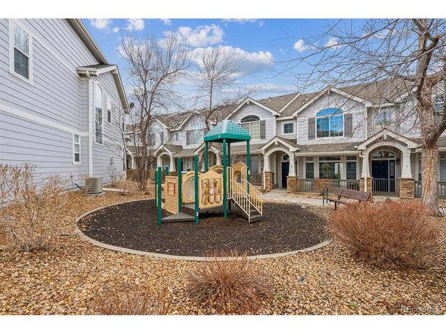 8302 Stonybridge Cir, Highlands Ranch, CO 80126