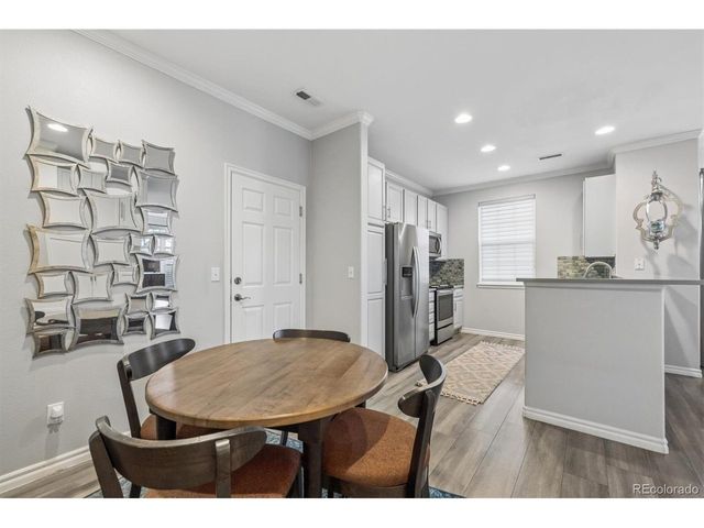 8302 Stonybridge Cir, Highlands Ranch, CO 80126