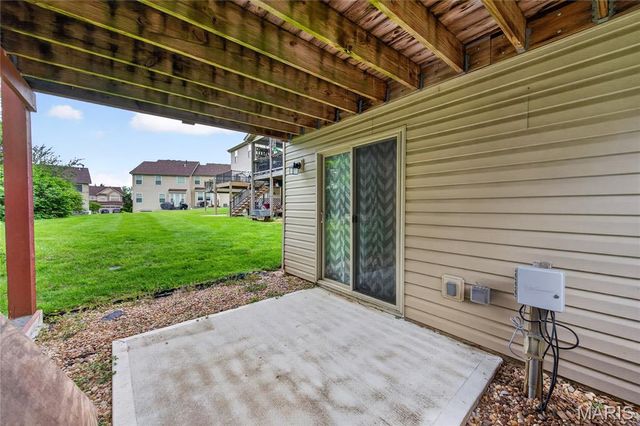 208 Prominence Lane, Lake St Louis, MO 63367