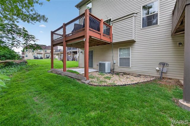 208 Prominence Lane, Lake St Louis, MO 63367
