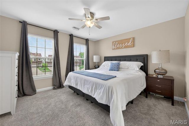 208 Prominence Lane, Lake St Louis, MO 63367
