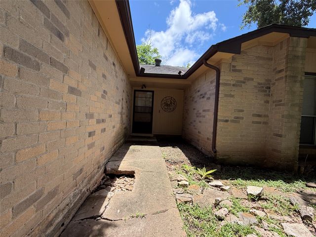 3930 Mill Rock Circle, Sugar Land, TX 77479