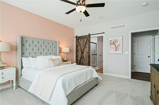 18375 W 205th Street, Spring Hill, KS 66083