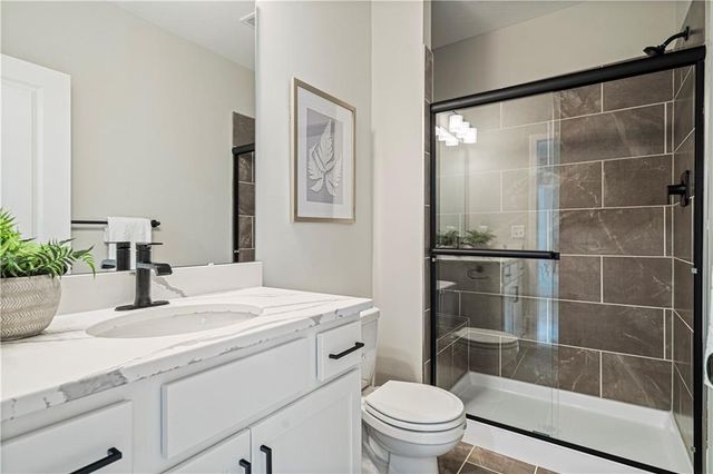 18375 W 205th Street, Spring Hill, KS 66083