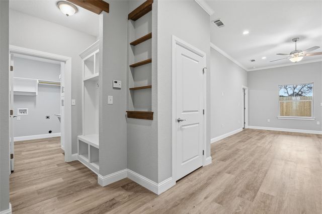 3611 Broken Bow Drive, Granbury, TX 76048