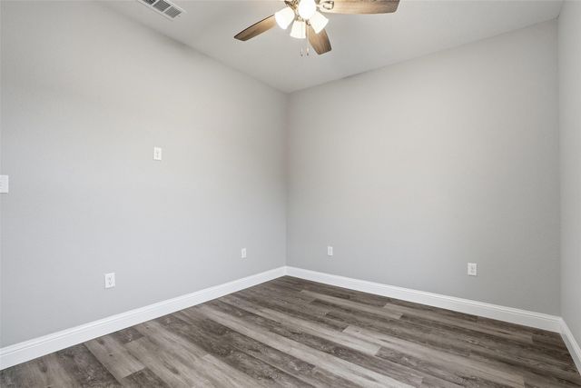 3611 Broken Bow Drive, Granbury, TX 76048