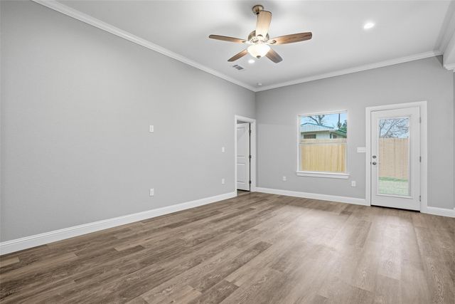 3611 Broken Bow Drive, Granbury, TX 76048