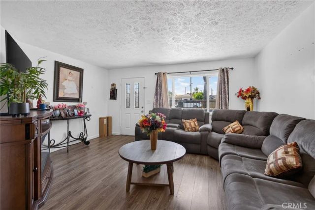 13813 Clearcrest, Baldwin Park, CA 91706