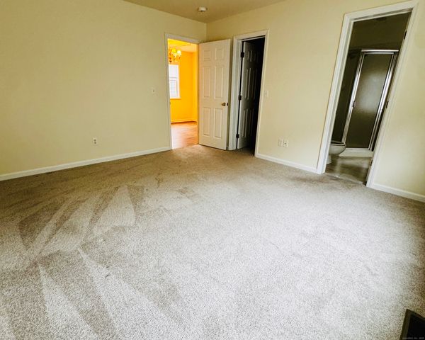 1118 Foxboro Drive 1118, Norwalk, CT 06851