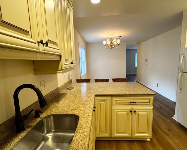 1118 Foxboro Drive 1118, Norwalk, CT 06851