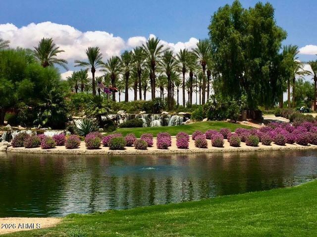 15027 W HOME RUN Drive, Surprise, AZ 85374