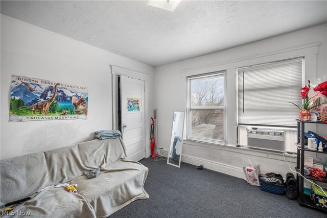 3426 W 65th Street, Cleveland, OH 44102